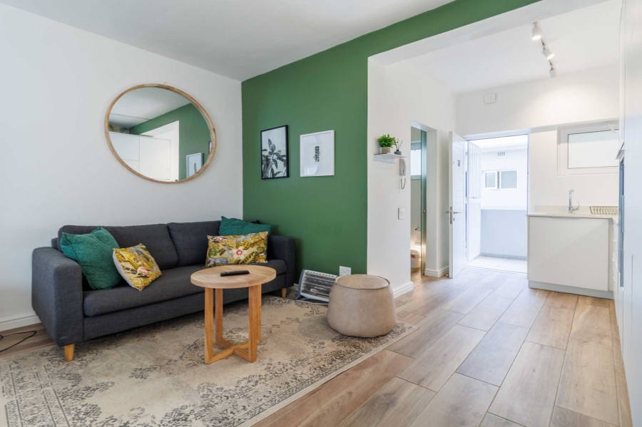 To Let 1 Bedroom Property for Rent in Mouille Point Western Cape